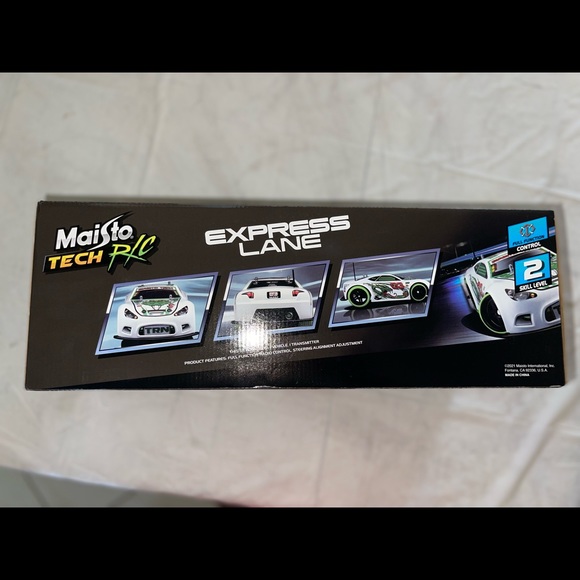 Maisto Tech RC car wireless - Picture 4 of 4